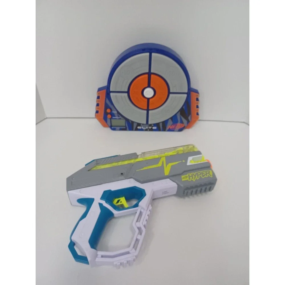NERF Hyper Rush-40‎ Pump-Action Blaster & NERF Elite Digital Target Set